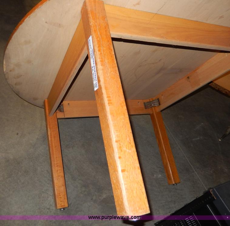 image for item AA9705 (2) wood tables