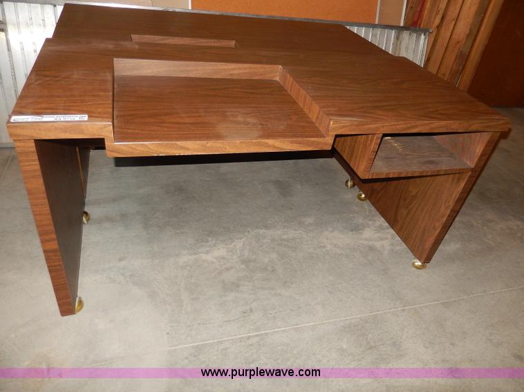 image for item AA9716 (14) wood computer desks