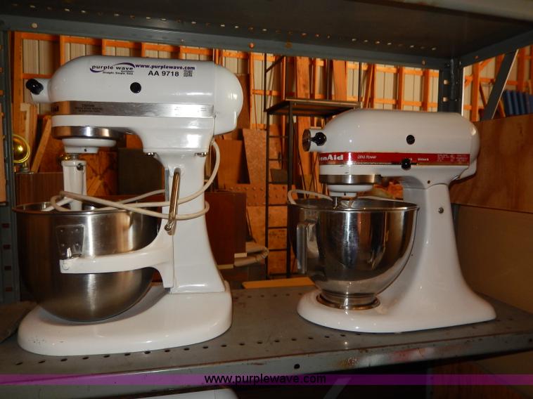 image for item AA9718 (3) Kitchen Aid mixers