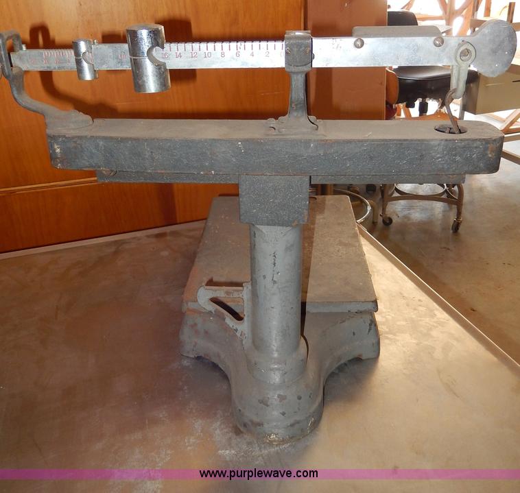 image for item AA9721 Assorted equipment