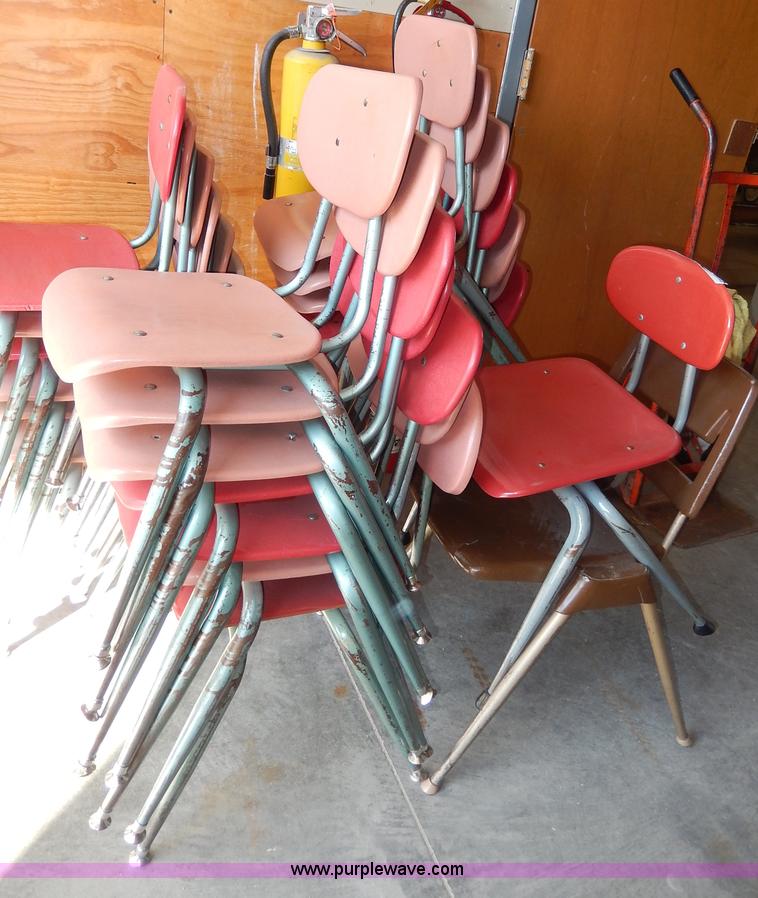 image for item AA9727 Approximately 39 student chairs