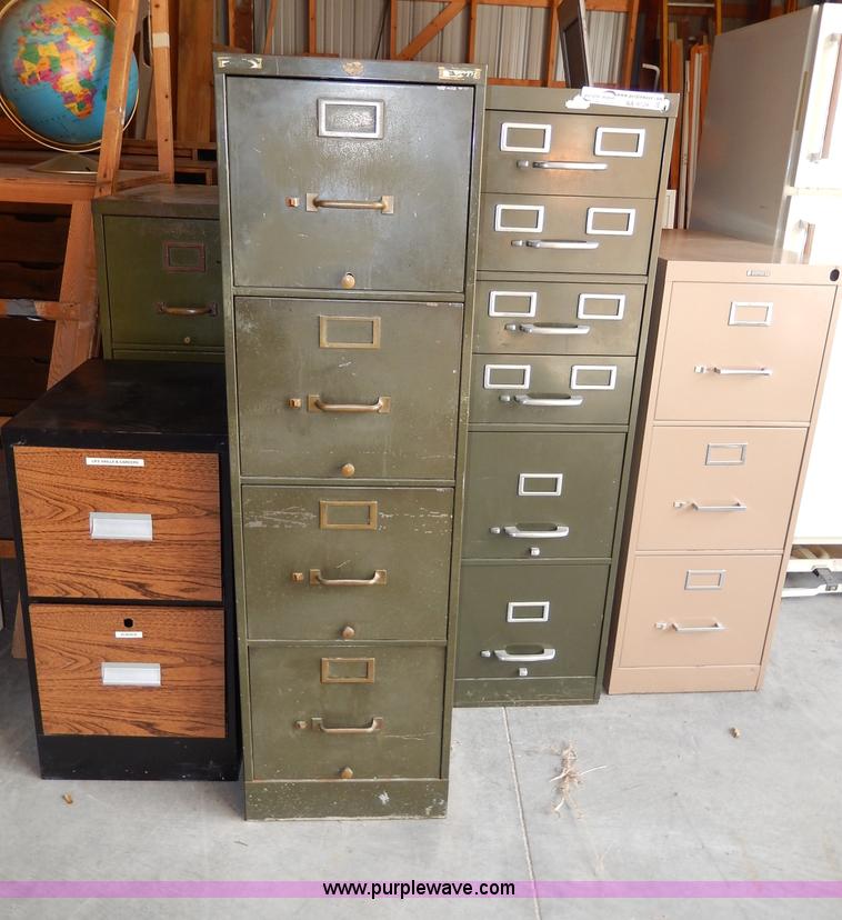 image for item AA9728 (6) assorted metal filing cabinets