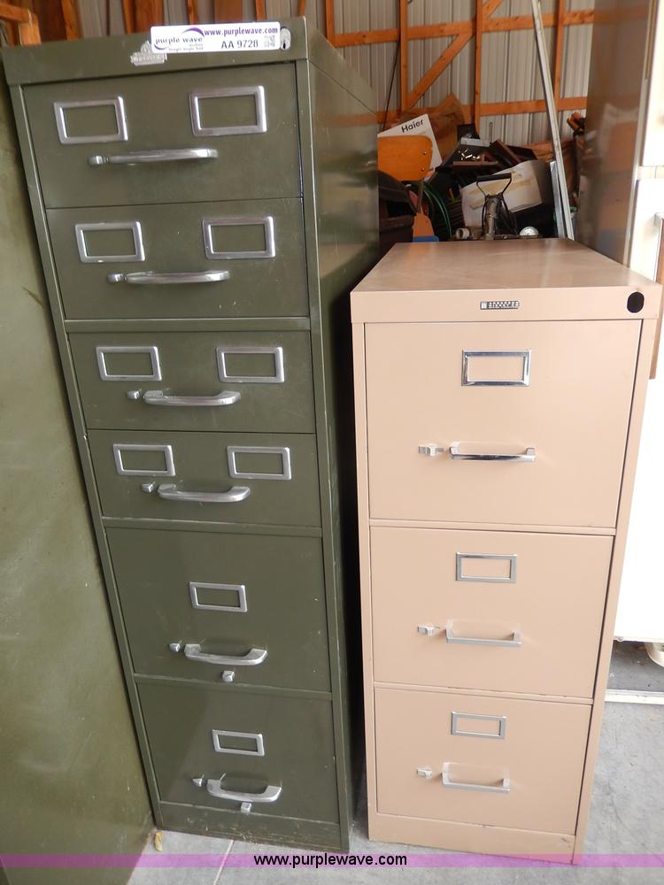 image for item AA9728 (6) assorted metal filing cabinets