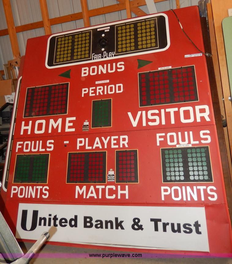 image for item AA9731 (2) Fairtron FP-6200W scoreboards