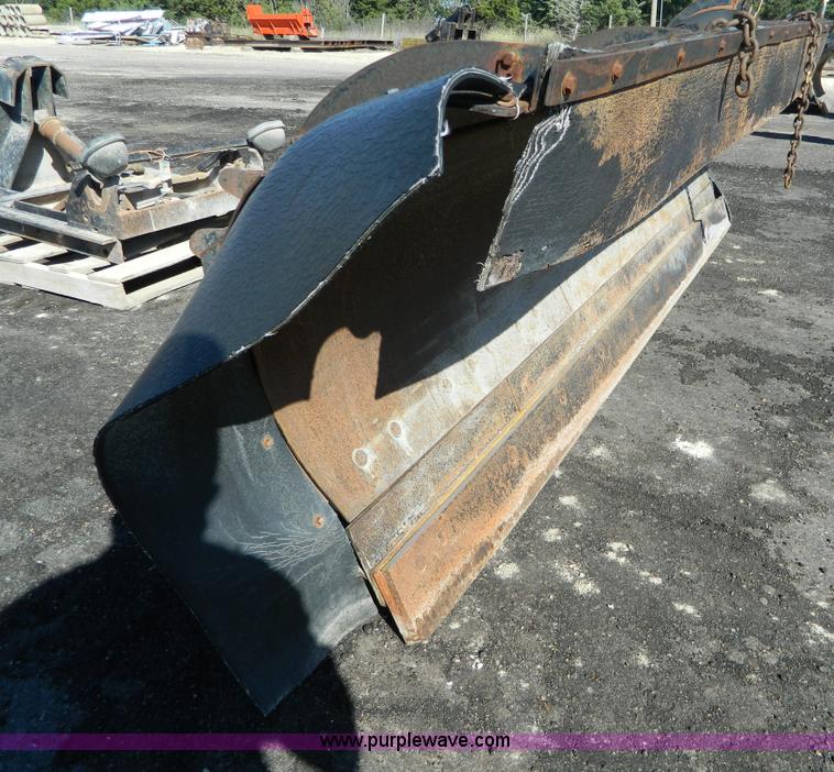 image for item AD9520 10' snow plow