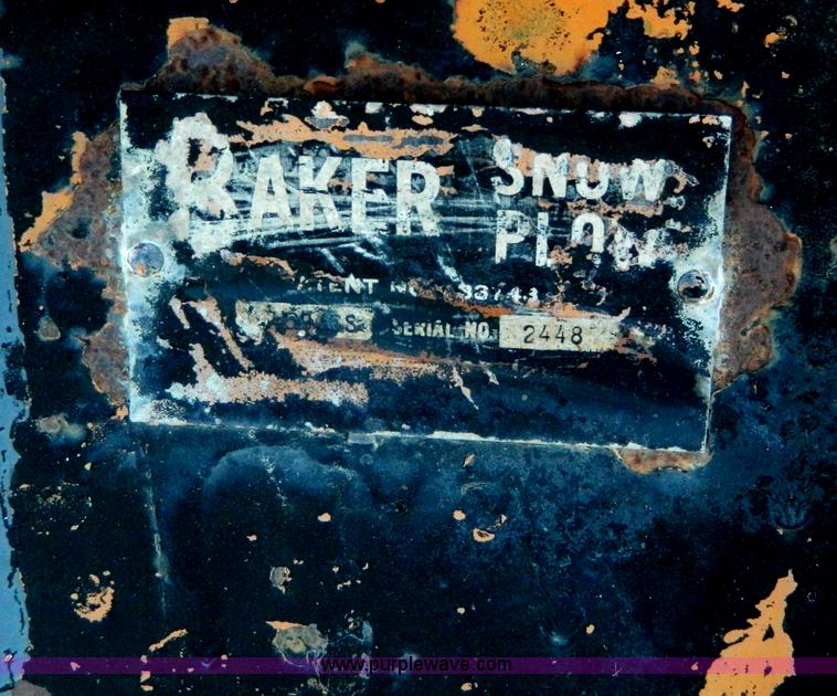 image for item AD9520 10' snow plow