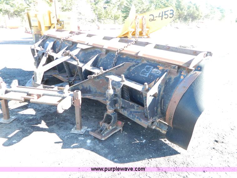 image for item AD9520 10' snow plow