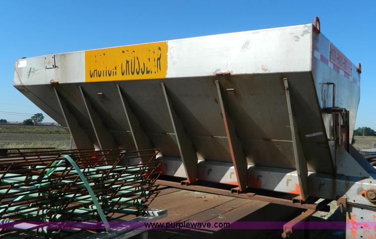 image for item AD9522 Larson 1014 stainless steel spreader