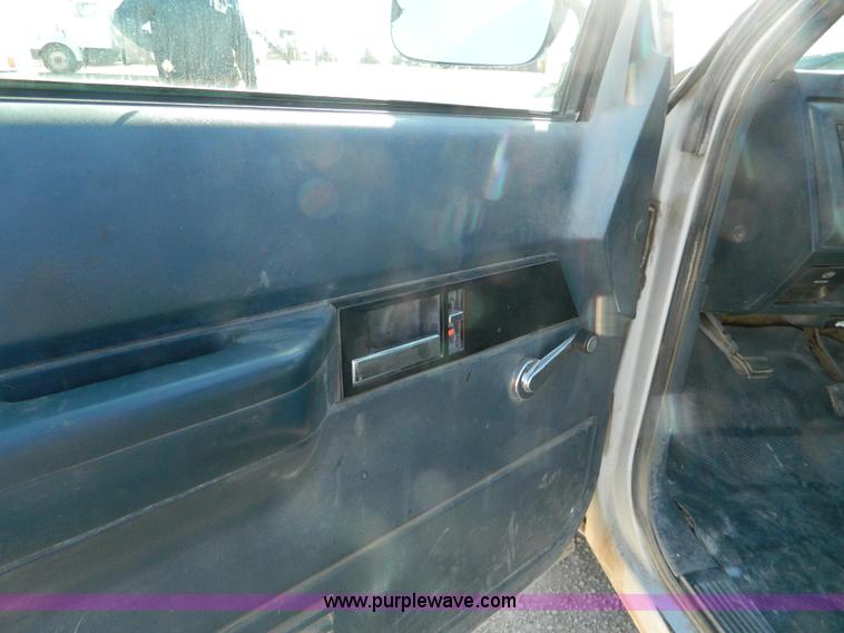 image for item AD9526 1994 Chevrolet 1500 pickup truck