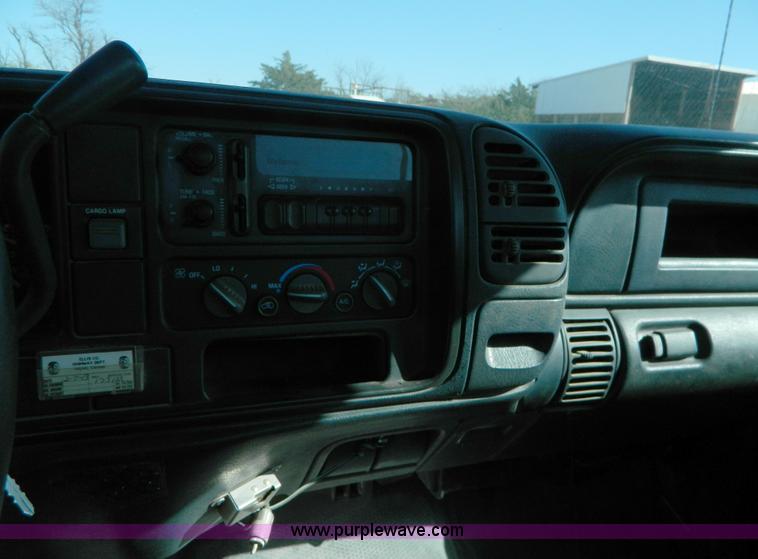 image for item AD9527 1997 Chevrolet 2500 pickup truck