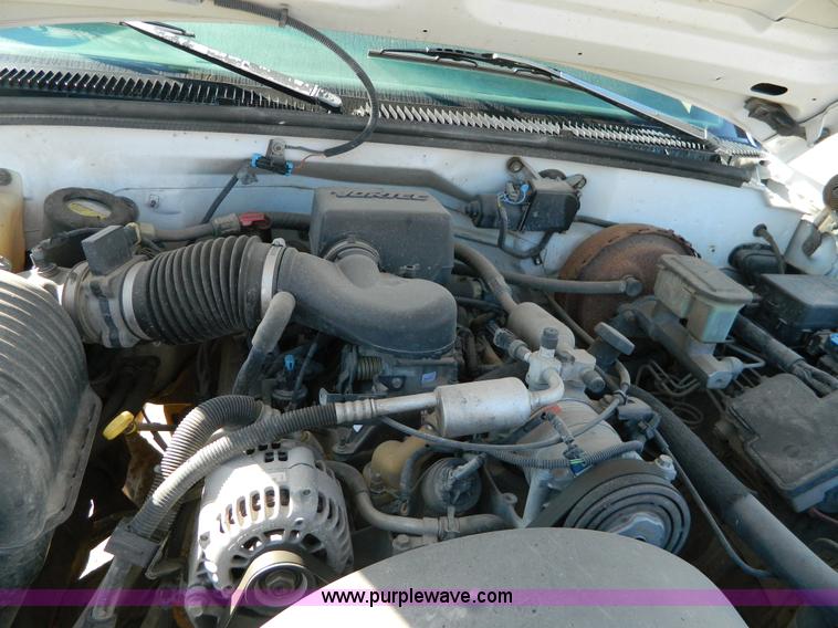 image for item AD9527 1997 Chevrolet 2500 pickup truck