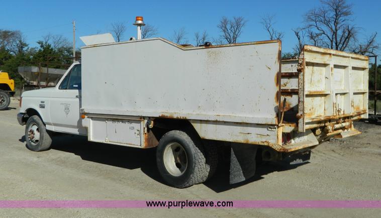 image for item AD9530 1990 Ford F350 sign truck