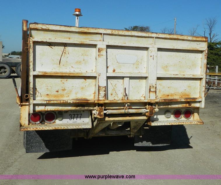 image for item AD9530 1990 Ford F350 sign truck