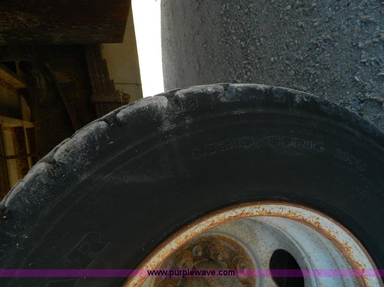 image for item AD9530 1990 Ford F350 sign truck