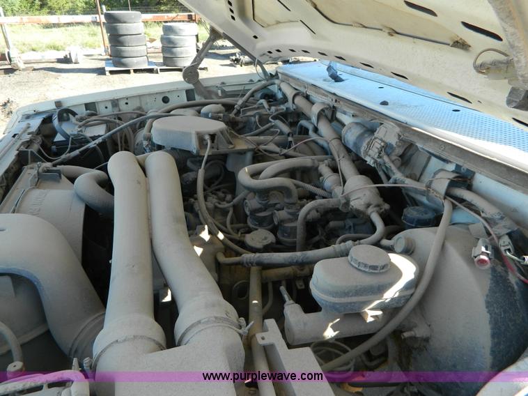 image for item AD9530 1990 Ford F350 sign truck