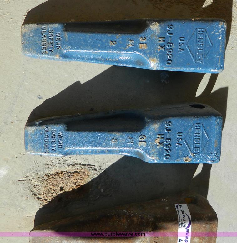 image for item AD9545 (6) Hensley D7G dozer ripper teeth