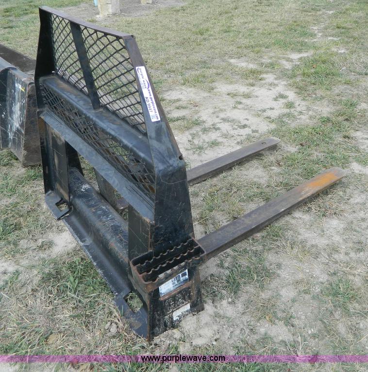 image for item AD9947 Skid steer pallet forks