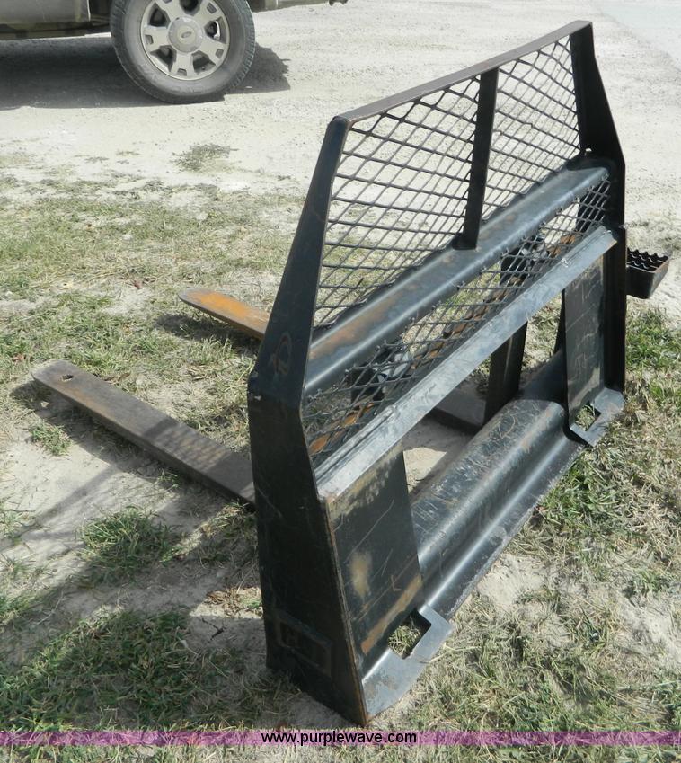 image for item AD9947 Skid steer pallet forks