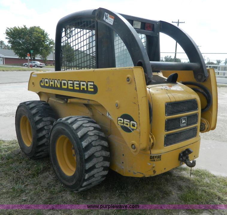 image for item AD9948 2000 John Deere 250 skid steer
