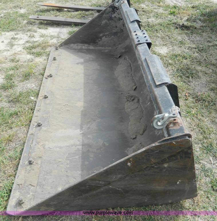 image for item AD9948 2000 John Deere 250 skid steer