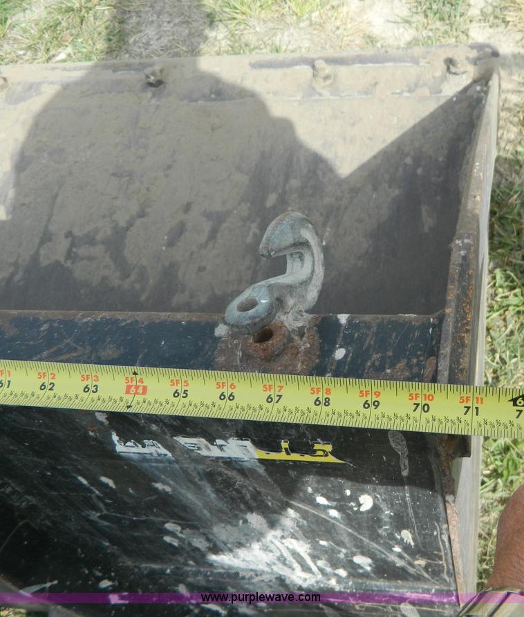 image for item AD9948 2000 John Deere 250 skid steer