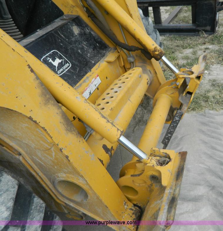image for item AD9948 2000 John Deere 250 skid steer