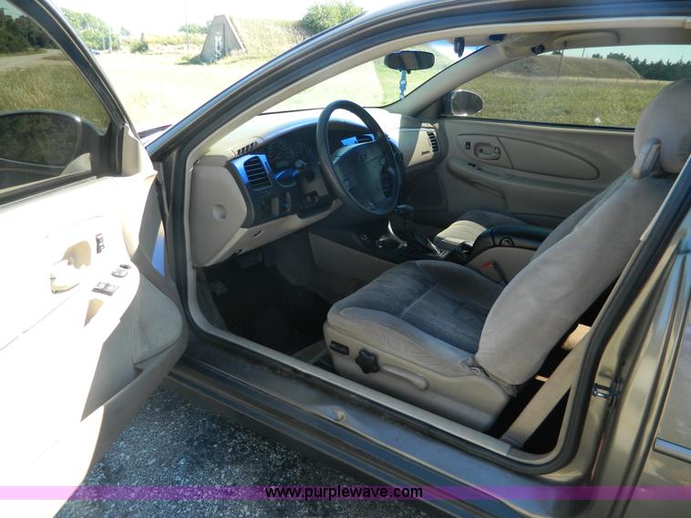 image for item AD9953 2002 Chevrolet Monte Carlo LS