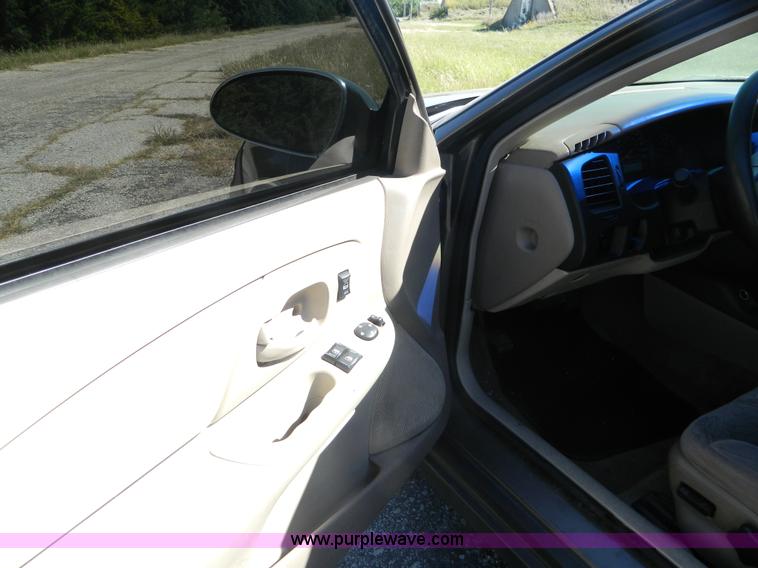 image for item AD9953 2002 Chevrolet Monte Carlo LS