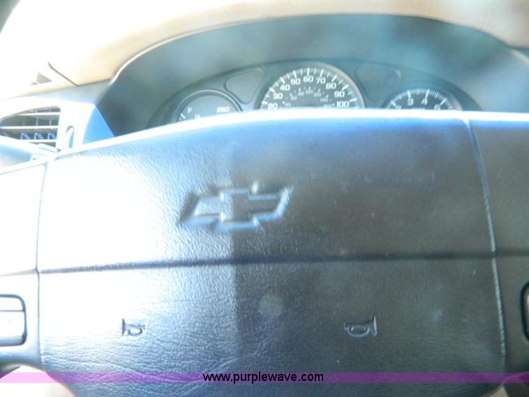 image for item AD9953 2002 Chevrolet Monte Carlo LS