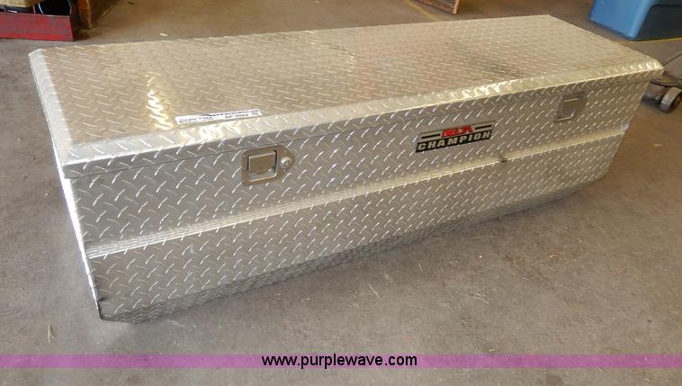 image for item AP9968 Delta Champion truck toolbox