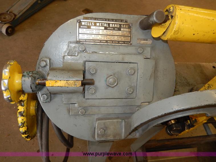 image for item AP9973 Wells metal band saw