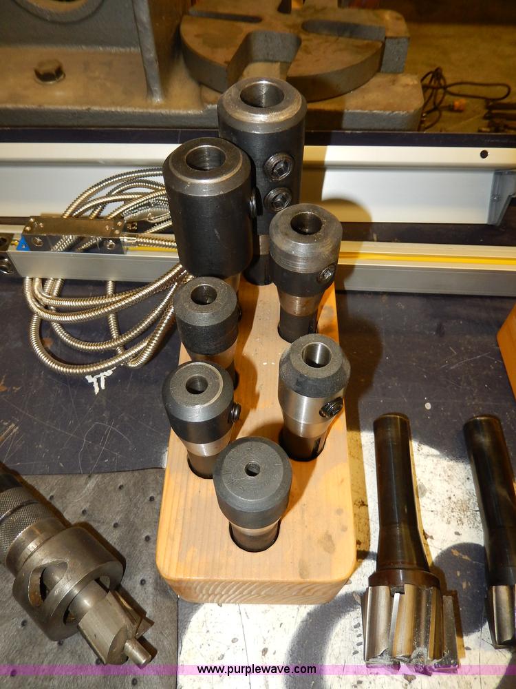 image for item AP9993 1977 Exacto 942B vertical turret milling machine