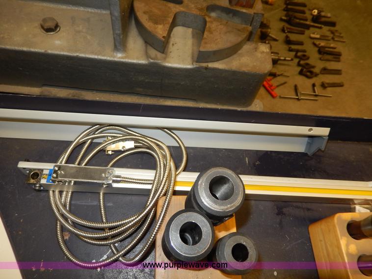 image for item AP9993 1977 Exacto 942B vertical turret milling machine