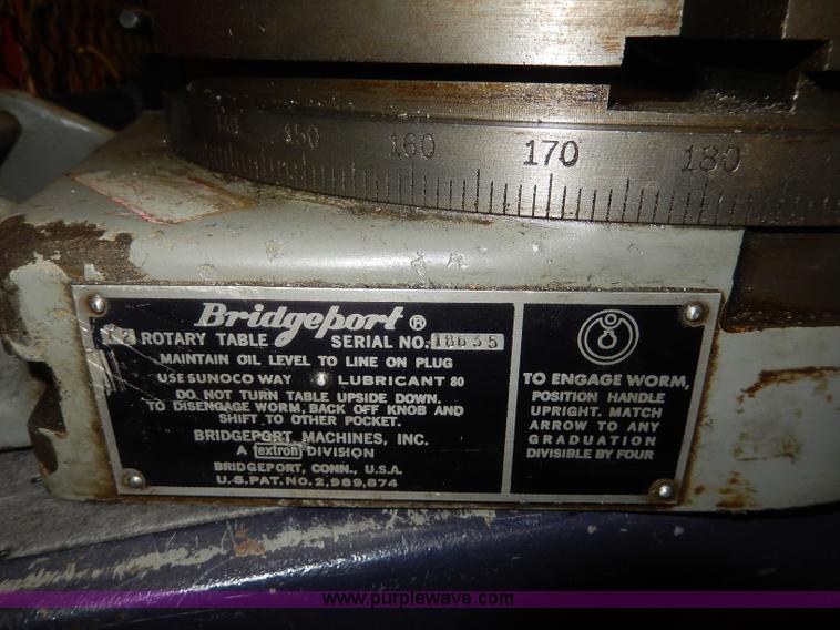 image for item AP9993 1977 Exacto 942B vertical turret milling machine