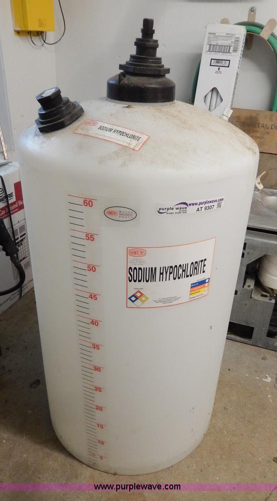 image for item AT9307 650 gallon tank