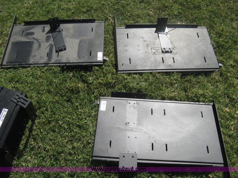 image for item AV9067 Assorted patrol car equipment accessories