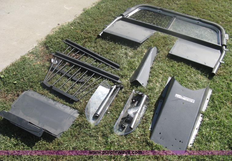 image for item AV9069 Setina Security cage system