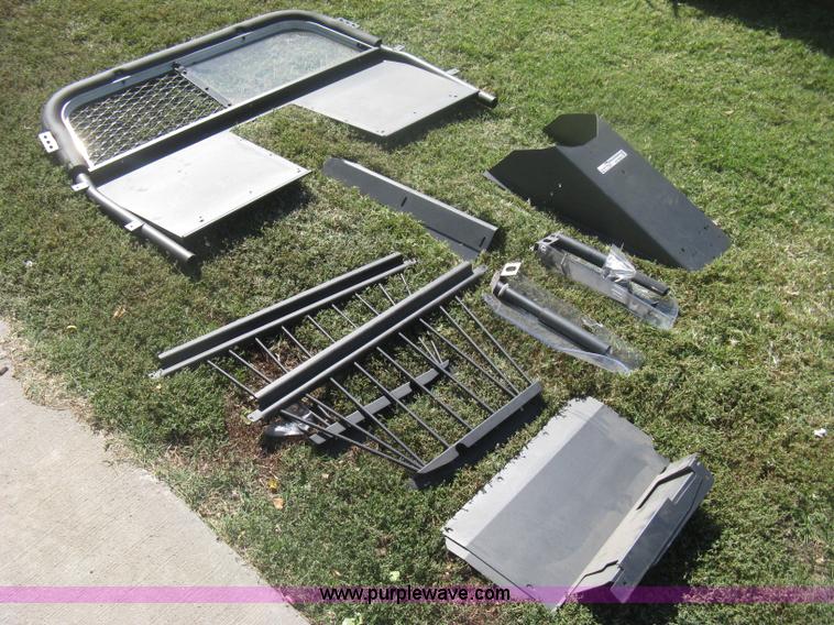 image for item AV9069 Setina Security cage system