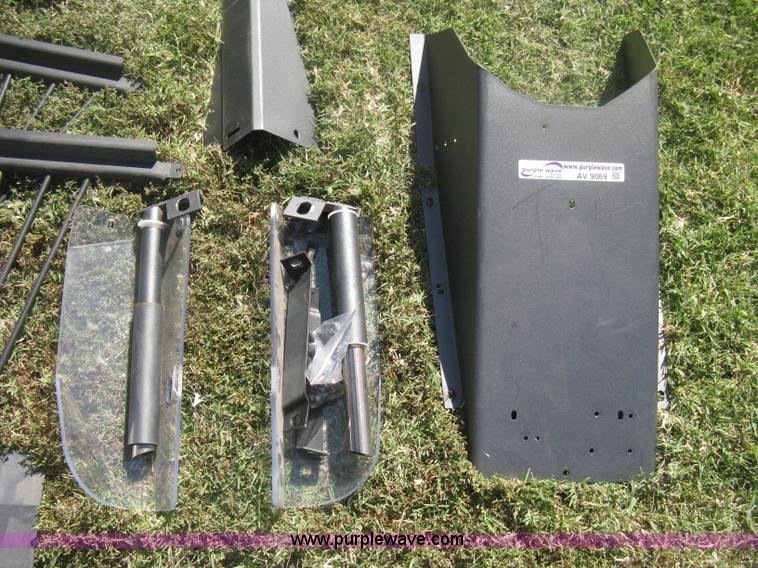 image for item AV9069 Setina Security cage system