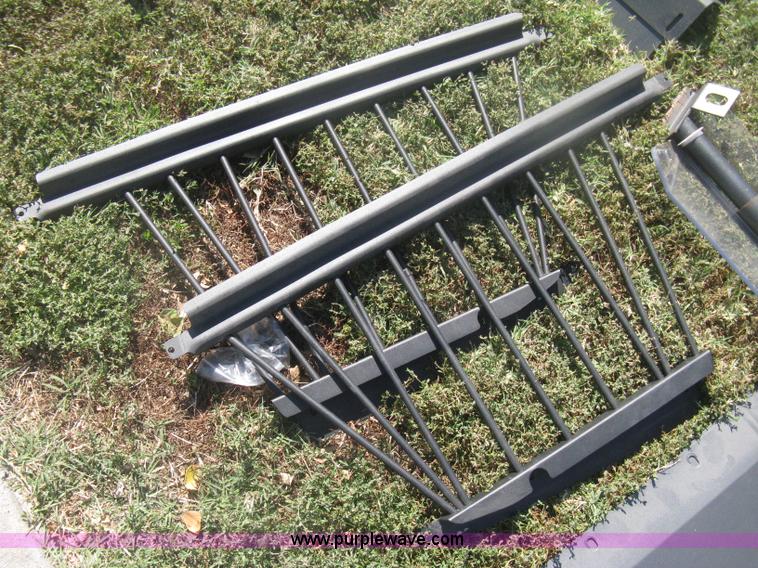 image for item AV9069 Setina Security cage system