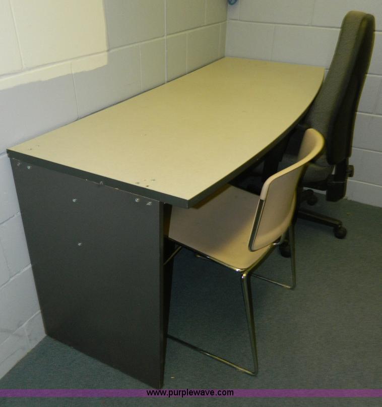 image for item AZ9161 Assorted office supplies