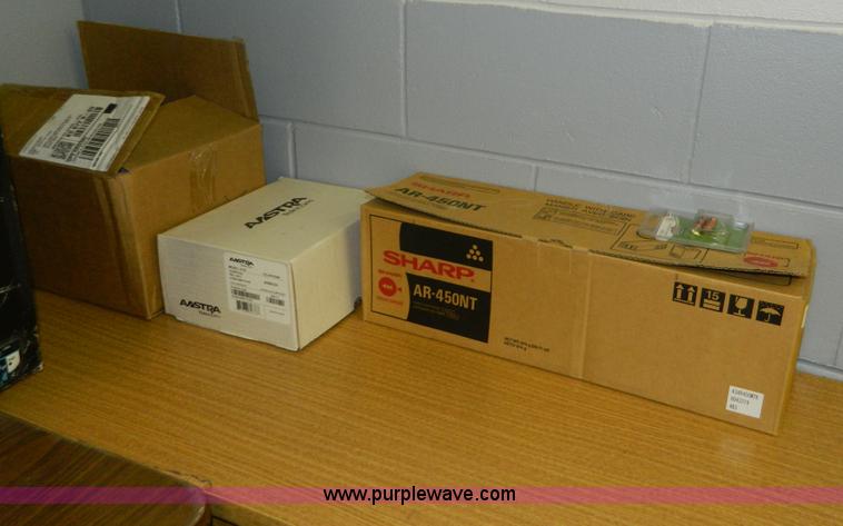 image for item AZ9161 Assorted office supplies