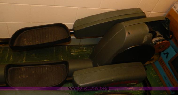 image for item AZ9163 Assorted exercise equipment