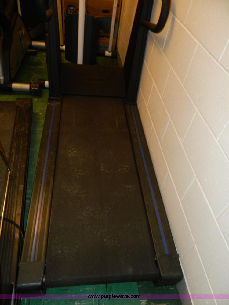 image for item AZ9163 Assorted exercise equipment