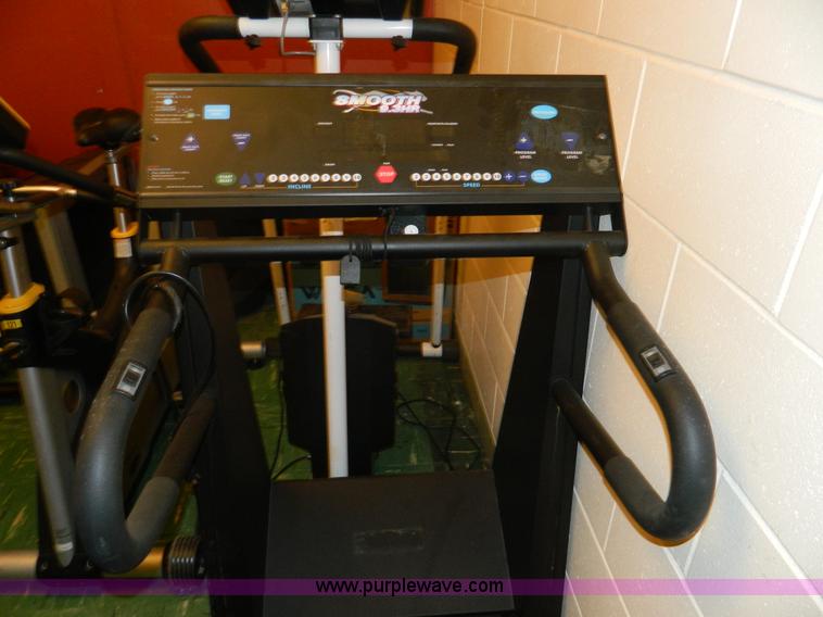 image for item AZ9163 Assorted exercise equipment