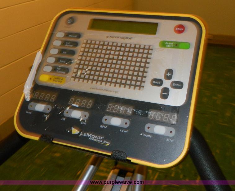 image for item AZ9163 Assorted exercise equipment