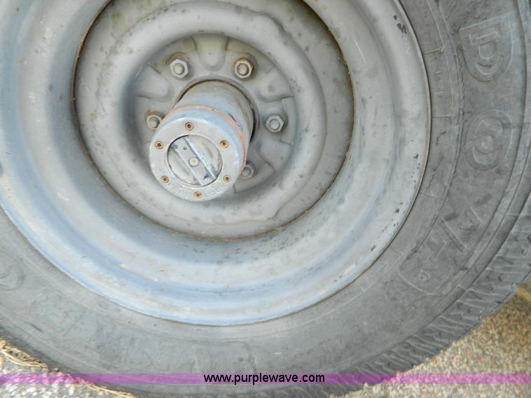 image for item AZ9170 1985 Chevrolet D10 Military Blazer SUV