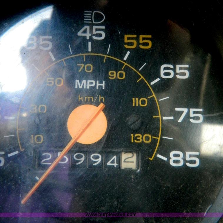 image for item AZ9170 1985 Chevrolet D10 Military Blazer SUV