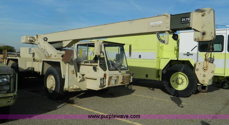 image for item AZ9171 U.S. Surplus LRT-10 wheel mounted crane