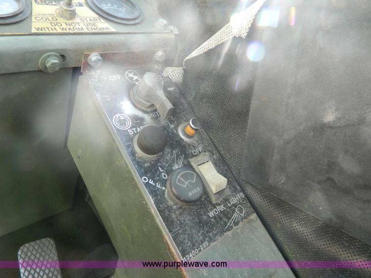 image for item AZ9171 U.S. Surplus LRT-10 wheel mounted crane